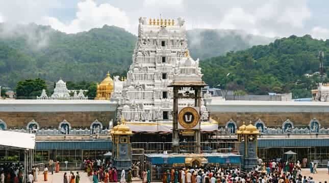 Tirupati Balaji Trip from Gujarat: Everything You Need for a Smooth Pilgrimage